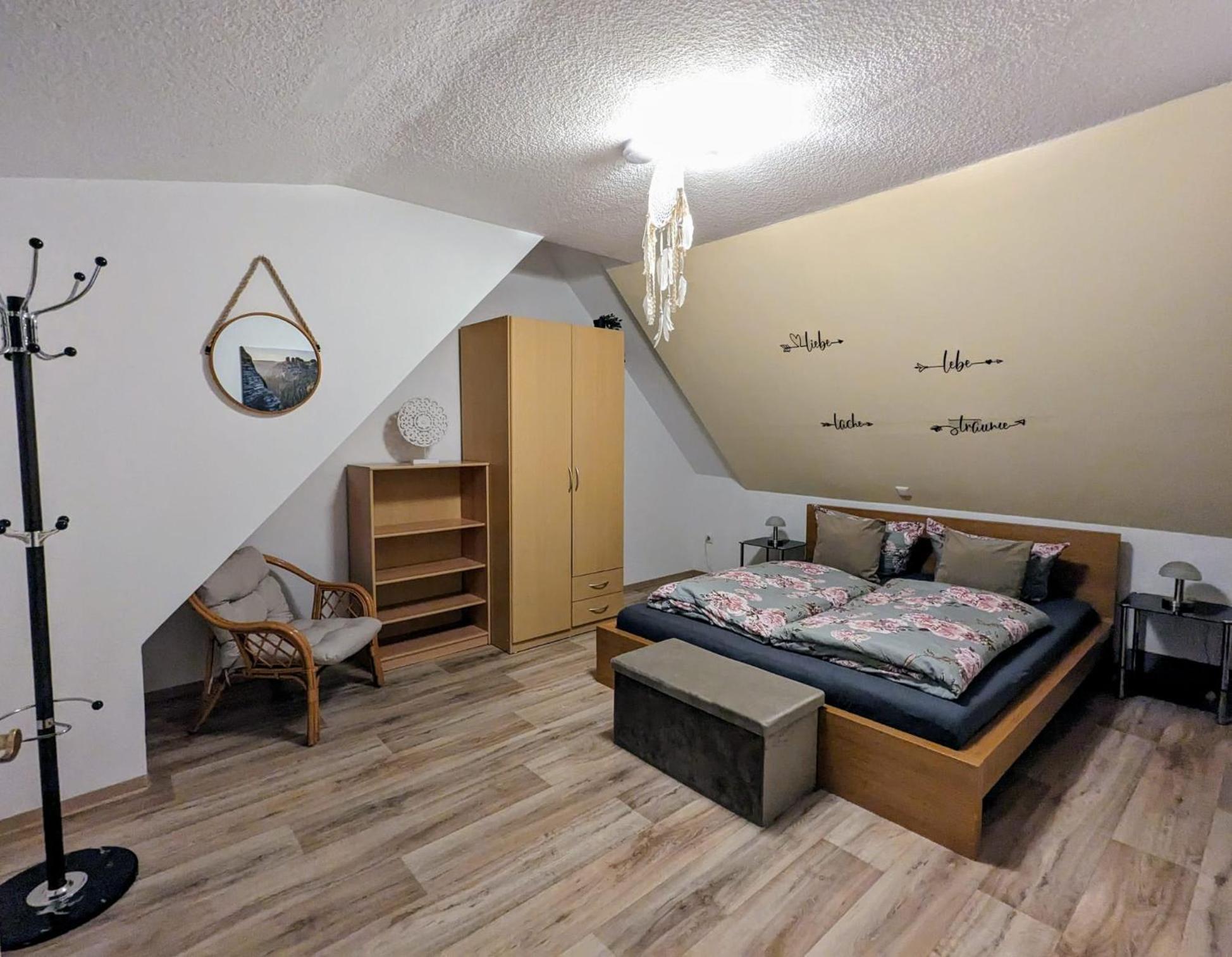 Waldblickwohnung Mit Schoener Terrasse Und Kamin Sebnitz Exterior foto